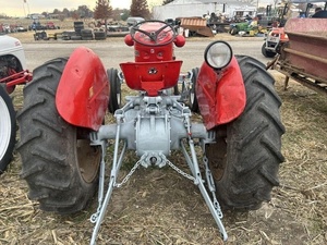 รถแทรกเตอร์มือสอง ยี่ห้อ Massey Ferguson 50 ปี 1955 กำลัง 48 แรงม้า ใช้งานมาแล้ว 4001-6000 ชั่วโมง ผลิตในควิเบก ขาย - Product Image 6