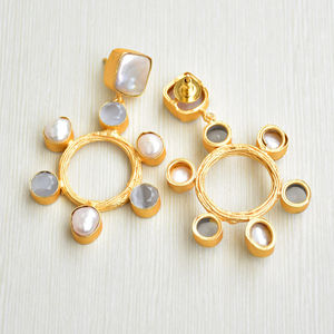 Boucles d'oreilles pendantes en laiton tendance, perles d'exportation, artisanales, semi-précieuses, polies à haute brillance, plaquées or, sans nickel, durables, prêtes à porter - Product Image 4