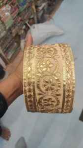 Encajes de trabajo de hilo bordado hechos a medida, opciones multicolor en 3 pulgadas de ancho en diseño étnico indio para reventa - Product Image 4