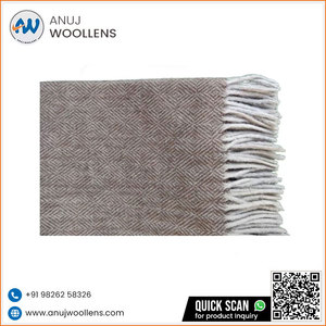 Mantas de lana Tartán de espiga marrón diamante cómodas y elegantes al precio más bajo - Product Image 3