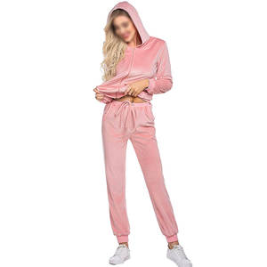 Ensemble de survêtement pour femme en velours, coupe régulière, décontracté, à capuche, hiver, lourd, respirant, haut à manches longues, cordon de serrage, longueur totale - Product Image 4