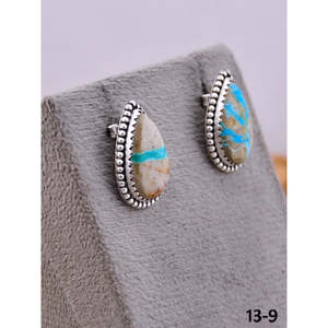 Pendientes de Plata de Ley con Turquesa Royston y Cinta Hecha a Mano del Suroeste, Forma de Gota de Agua con Engaste de Bisel - Product Image 3