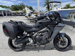 Oferta Especial: Motocicleta Tracer 9 2025 - Product Image 4