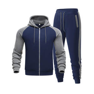 Vente en gros de survêtements d'entraînement pour hommes, ensemble de jogging en tissu respirant, conception personnalisée et logo 100% coton, survêtement décontracté pour hommes - Product Image 1