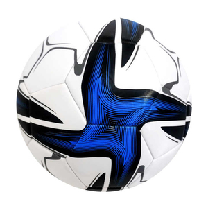 Ballon de football de taille personnalisée et durable Offre Spéciale cuir Matériau Service OEM élevé Meilleur ballon de football à prix économique - Product Image 2