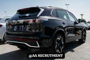 Volkswagen Tiguan troisième génération 2025 neuf/d'occasion à vendre - Product Image 5