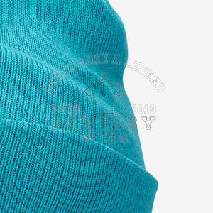 FANTASY WEAR OEM 2026 Bonnet en laine mélangée de qualité supérieure unisexe, bonnet chaud en acrylique avec design et logo personnalisés - Product Image 2