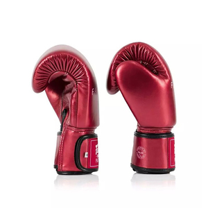 ถุงมือชกมวย Fairtex สีแดงเงา รุ่นโปร คุณภาพพรีเมียม หนังวัวแท้ สำหรับศิลปะการต่อสู้ มวยไทย และการฝึกซ้อม - Product Image 2