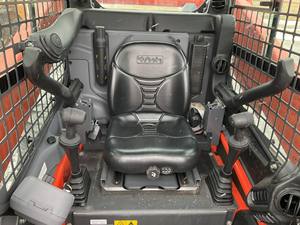 Chargeur compact Kubota SSV75 diesel 2016, chargeuse sur pneus, cylindre hydraulique Kawasaki, boîte de vitesses, moteur, haute efficacité, cœur - Product Image 6