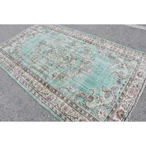 Alfombra turca vintage de gran superficie de 5x8 pies, diseño clásico de retazos verde y Beige, respaldo de látex de lana hecho a mano, pila mediana ecológica - Product Image 4