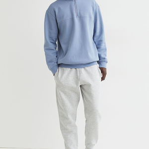 สเวตเชิ้ตคอกลมคอกลมสำหรับผู้ชายทรงโอเวอร์ไซซ์แบบคลาสสิกสีพื้นฤดูใบไม้ผลิออกแบบโลโก้ได้ตามต้องการ - Product Image 2