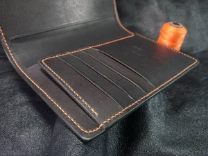 Vente en gros de porte-passeports en cuir véritable avec logo personnalisé à la mode bloquant la RFID PTH-0069 - Product Image 6
