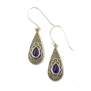 Pendientes de Cristal de Amatista de 5.0 Gramos, Accesorio de Moda Elegante y Lujoso - Product Image 1