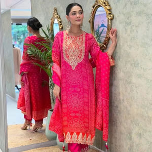 Nouvelle robe de soirée Salwar Kameez pour femmes indiennes et pakistanaises, en faux georgette lourd, avec broderie lourde, personnalisable - Product Image 1