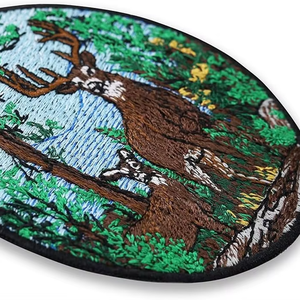 Écussons en cuir PU gaufré avec logo personnalisé du fabricant pour vêtements, étiquette tissée, bout plié, chapeau vierge en polyester, 20 ans - Product Image 1