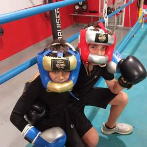 Casco de boxeo de cuero de vaca de alta calidad de Waseem Impex Professional High-Demand Martial Arts y Boxing Gears - Product Image 6