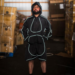 Fabricante de Conjuntos Deportivos, Conjuntos Cortos Cortavientos Personalizados 100% Poliéster, Conjuntos Deportivos Reflectantes - Product Image 2