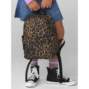 Mini sac à dos durable à imprimé léopard avec gadgets promotionnels - Product Image 1