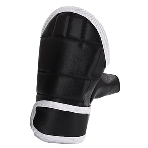 Gants de boxe demi-doigt avec logo personnalisé en cuir PU durable pour l'entraînement MMA Caractéristiques extensibles étanches - Product Image 5