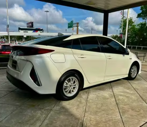TOYOTA PRIUS PRIME PLUS FWD 2019 USADO (LHD/RHD) - Product Image 2