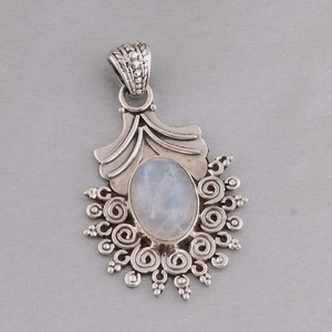 Pendentif en argent sterling avec pierre de lune arc-en-ciel fait à la main, pierre de naissance de juin, cadeau de bijoux pour femmes et enfants, bijoux fins de haute qualité - Product Image 4