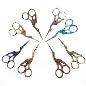 Ciseaux à ongles professionnels pour la beauté, lames courbées en acier inoxydable, trou carré pour le soin des cuticules - Légers, durables, réutilisables, tranchants - Product Image 4