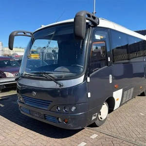 2020, Volante a la Derecha, Caja de Cambios Manual, Motor de 8L de Capacidad, Interior de Cuero Oscuro, Control de Crucero Adaptativo, Tracción Delantera - Product Image 2