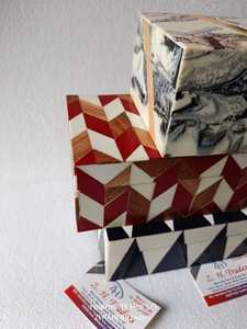 Cofre de joyería con incrustaciones de hueso indio tradicional resina hecha a mano y caja decorativa de nácar para regalo elegante - Product Image 3