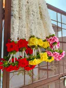 Guirlande de fleurs suspendues Toran en tissu de rose artificielle et de jasmin écologique pour la maison, les événements, la décoration Pooja et l'entrée. - Product Image 5