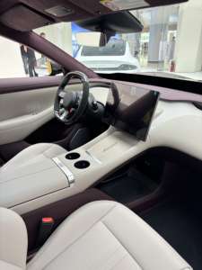 Xiaomis Yu7 MAX 2026 4WD 2026 SUV Voiture Électrique à Énergie Nouvelle pour Adultes - Product Image 2