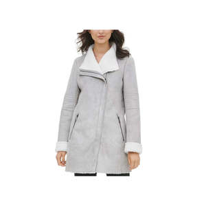 Cappotto Lungo in Finta Pelliccia di Volpe Argento per Donna Calvin Klein, Decorato con Bottoni e Motivo Stampato, Stile Vintage - Product Image 2