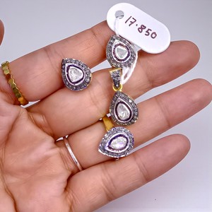 Juego de Joyería de Plata 925 Chapada en Oro con Diamantes Polki, Aretes, Colgantes y Anillos de Buena Calidad - Product Image 2