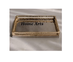 Juego de dos Bandejas para servir postres de diferentes tamaños en bandeja para servir comida de madera con asas de metal a bajo precio - Product Image 6