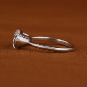 14KT or blanc 3.5 CT ovale coupe bague de fiançailles Style classique laboratoire cultivé diamant lunette réglage IGI certificat bijoux - Product Image 2