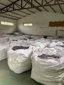 Déchets d'extrusion d'aluminium 6063 de qualité supérieure/déchets de fil d'aluminium/déchets de roues en alliage - Product Image 5