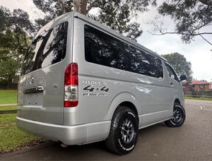 ขายรถตู้โตโยต้า ไฮเอซ รุ่น GL ปี 2019 ขับเคลื่อน 4 ล้อ ตัวถังกว้าง 10 ที่นั่ง - Product Image 5