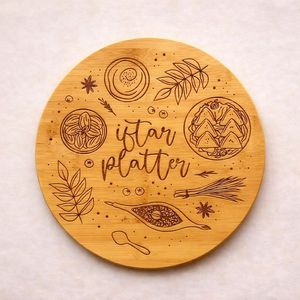 Elegante Tabla Redonda de Madera para Servir, Diseño Minimalista de Hojas Grabadas para Ramadán, Duradera, Ecológica, Decoración Festiva para Mesa de Cocina - Product Image 5
