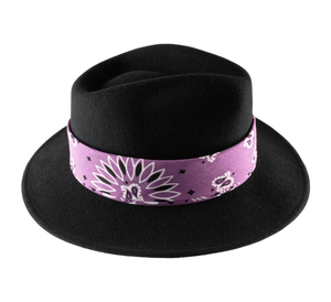Écharpe bandana luxueuse au toucher satiné pour occasions spéciales, élégante à porter - Product Image 4