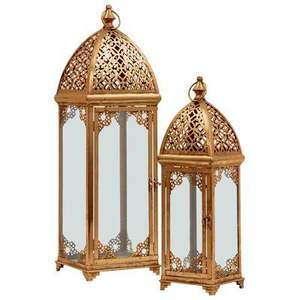 Farol de Metal con Acabado Dorado de Lujo con Paneles de Vidrio con Diseño Floral, Brillo Cálido de Vela para Decoración Festiva de Mesa del Hogar - Product Image 6