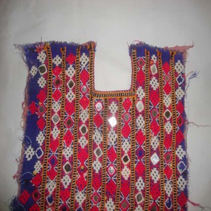 Artland International Baloch Vintage Banjara, Camiseta de Manga Corta Turca de Algodón con Bordado y Espejos, Transpirable y Ligera - Product Image 2