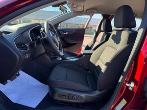 2021 d'occasion Chevroletee Malibu LT - Product Image 5