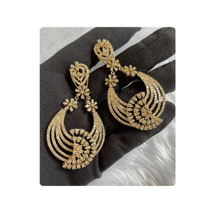 Boucles d'oreilles en diamant naturel exclusif de qualité supérieure Or jaune 14kt 8.00 Tcw Coupe brillante pour les femmes Looks élégants dans le monde entier - Product Image 6