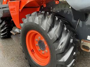 Pala cargadora de ruedas 2019 Kubota R430-Pala cargadora compacta de 2,5 toneladas con motor diésel de 33,6 kW - Product Image 2