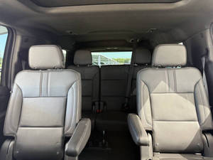 Chevrolet Suburban RST 2021 Certificado Limpio - Product Image 3