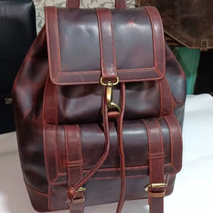 Mochila de cuero de diseñador, seguro, espacioso, precio al por mayor, clásico, hecho a mano, negocios, directo de fábrica, descuentos a granel, tendencias - Product Image 1