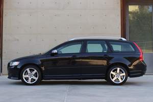 VOLVO V50 T5 AWD R-DESIGN 2009 USADO, Volante a la Izquierda/Derecha - Product Image 2