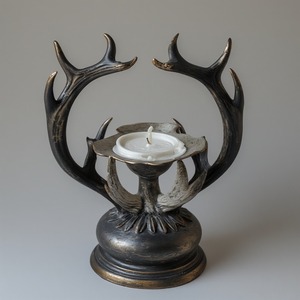 Elegant Aluminium Horn <b>Candle</b> <b>Holder</b> With Rustic <b>Bronze</b> Surface Artisan Handmade Offering Decorative Accent For Interiors - Product Image 2