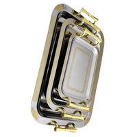 Plateau de service rectangulaire moderne élégant en aluminium poli, écologique, biodégradable, avec poignées, léger et décoratif pour les boissons