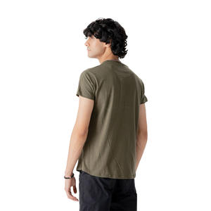 T-shirts pour hommes de qualité supérieure Tissu tissé Vêtements décontractés de meilleure qualité à des prix compétitifs - Product Image 5