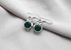 Boucles d'oreilles clous en onyx vert, argent sterling 925 plaqué or, certifiées IGI, bijoux faits main style bohème pour femme, cadeau d'anniversaire ou de fête - Product Image 3
